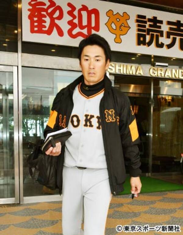 巨人 片岡治大コーチがベッキーと結婚 坂本勇 先を越されて悔しい エキサイトニュース