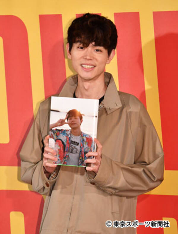 菅田将暉 記念本で噂の二階堂ふみとツーショット 久々に再会できた感覚 19年2月21日 エキサイトニュース