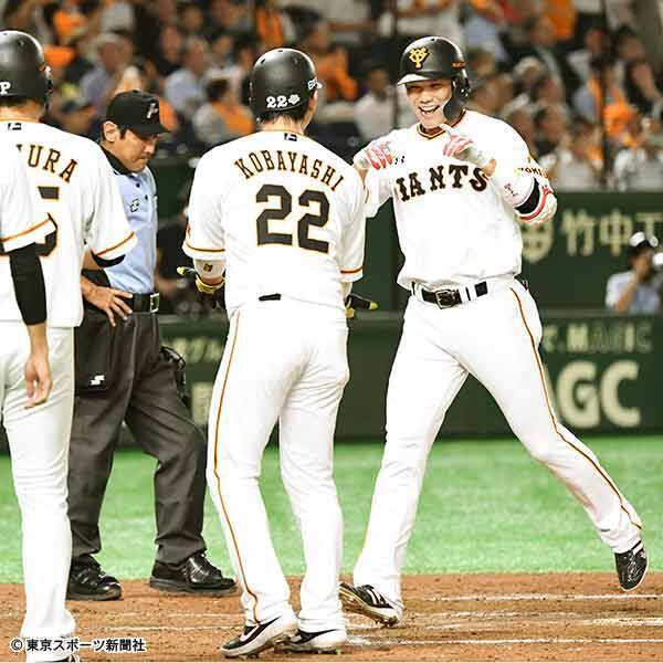 巨人 坂本勇の６年ぶりのグランドスラムでリーグ戦再開後無傷の５連勝 19年7月5日 エキサイトニュース