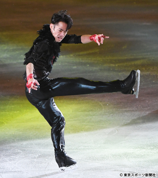 高橋大輔 エキシビション"特別枠"華麗な演技で魅了