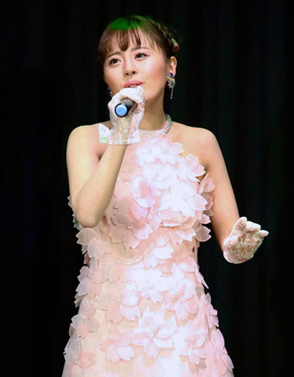 元宝塚女優 真衣ひなの 感染拡大直前の中国で見た鬼気迫るマスク流行 年2月18日 エキサイトニュース