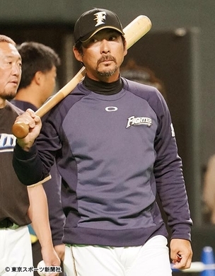 日本ハム名護キャンプで超常現象 小笠原ヘッド分身の術 年2月29日 エキサイトニュース