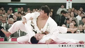 バカヤロー 早えよ 小川直也氏が 戦友 古賀さんの死に無念の思いを語る 2021年3月28日 エキサイトニュース