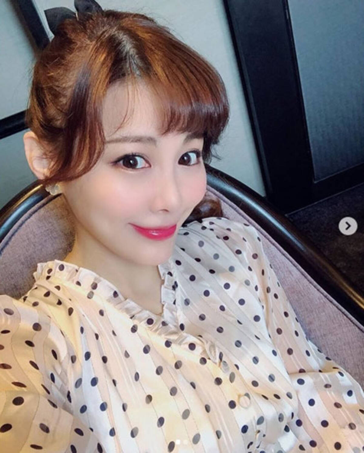 美馬怜子 36歳誕生日報告にフォロワーから絶賛の声 歳を重ねるごとに可愛らしく エキサイトニュース