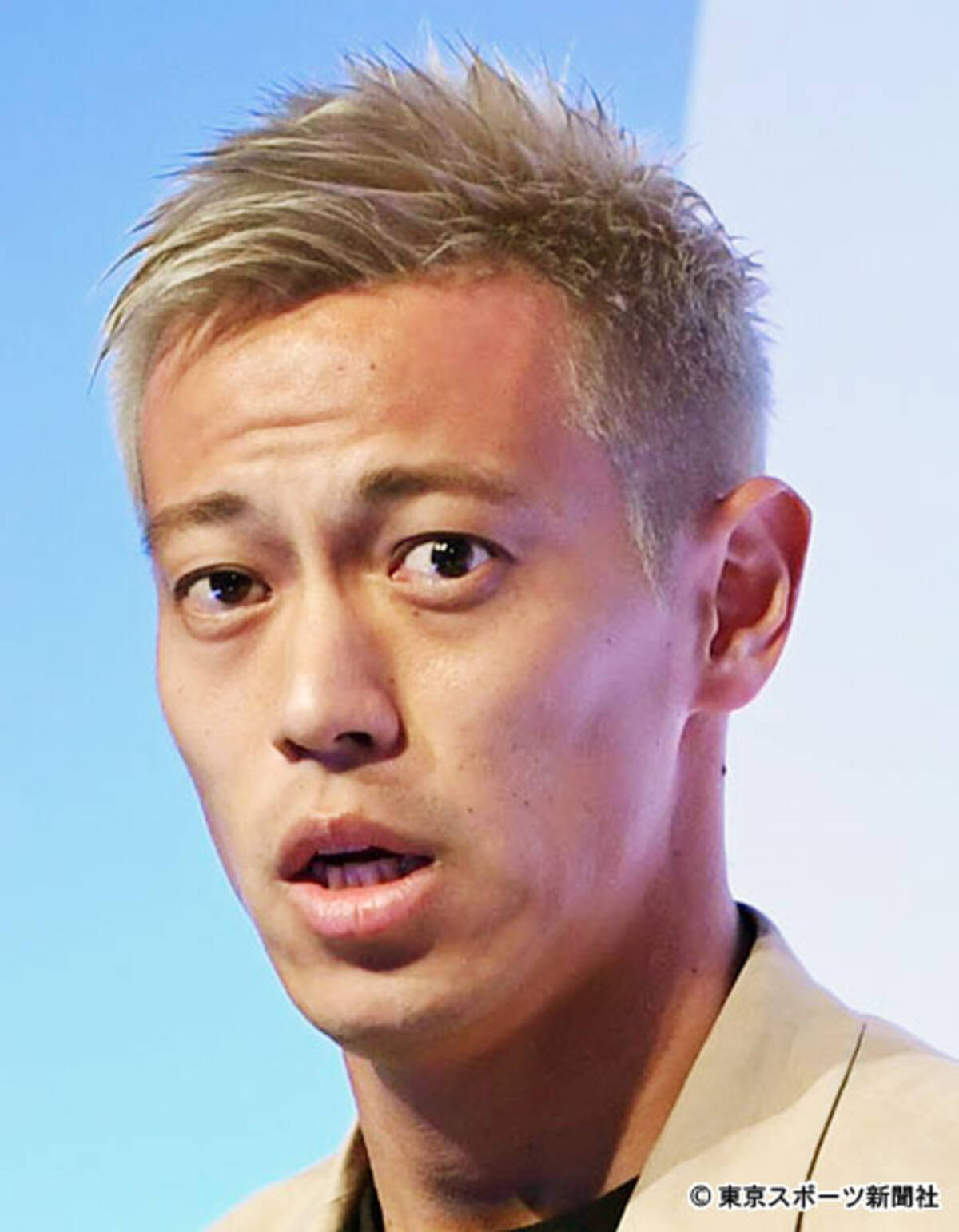 本田圭佑 抗議の黒い画面を投稿し ｐｅａｃｅ 年6月3日 エキサイトニュース