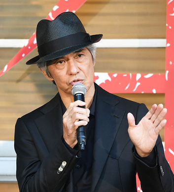 佐藤浩市 激ヤセ にザワつき止まらず 生気が抜けちゃってる感じ 年3月11日 エキサイトニュース