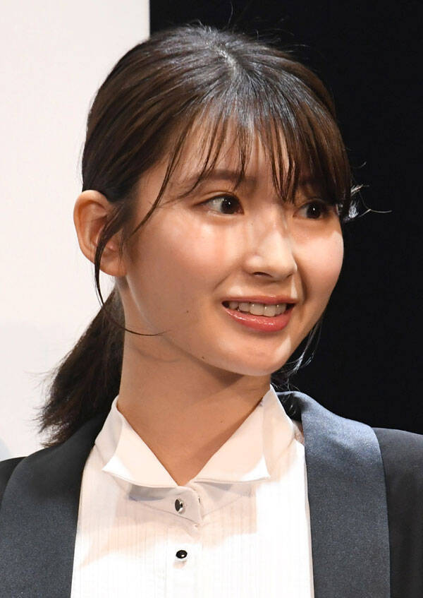 元乃木坂４６の井上小百合 故つかこうへいさん追悼朗読劇に出演 年7月10日 エキサイトニュース