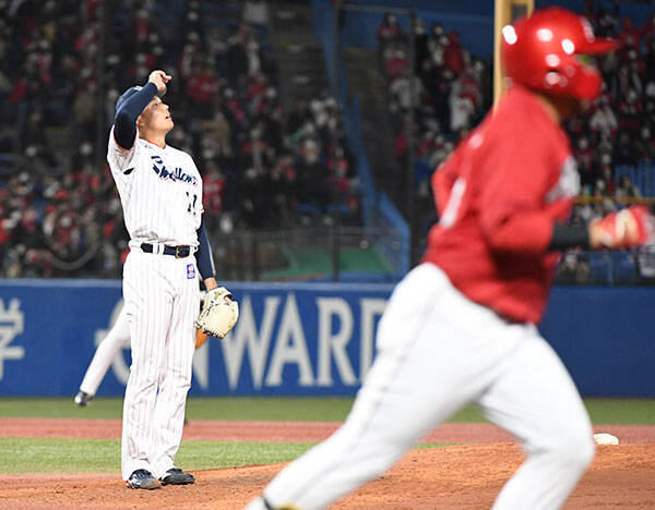 広島 松山が燕ルーキー奥川に 洗礼打 ２点打 ２ラン浴びせ４打点大暴れ 年11月10日 エキサイトニュース