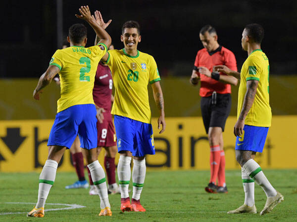 ｗ杯南米予選 ブラジルがフィルミーノ弾で３連勝 コロンビアはホームでウルグアイに惨敗 年11月14日 エキサイトニュース