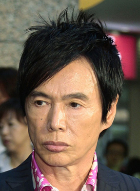 島袋寛子 久々の熱唱で思い出される 元彼 元ジャニーズjr の今 18年9月4日 エキサイトニュース