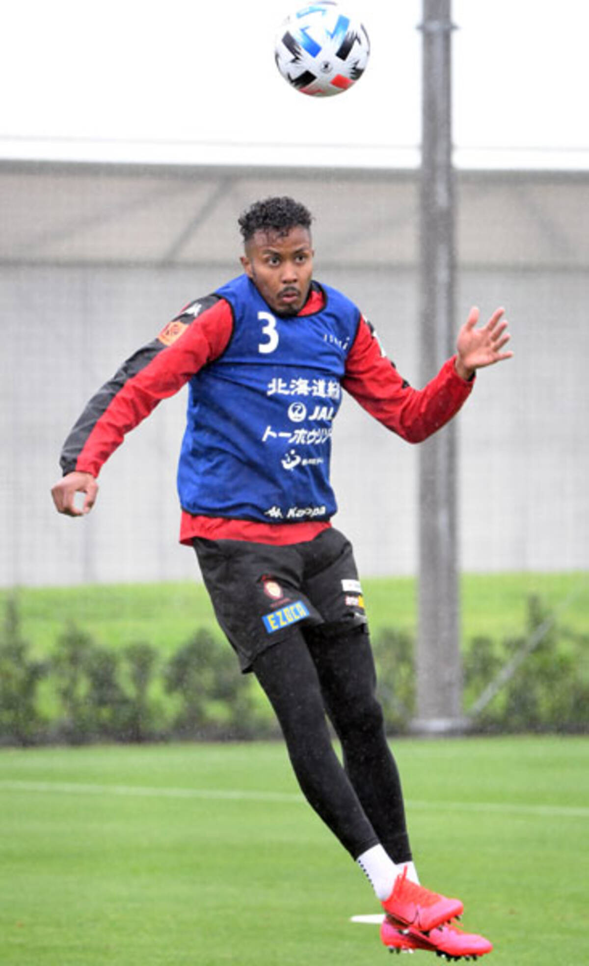 日本代表ｆｗ鈴木武蔵 ベルギーからプレミアのウェストハムに移籍か 年12月3日 エキサイトニュース