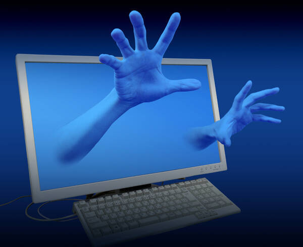 家燃やす 超人気ユーチューバー フィッシャーズに殺害予告 犯人は特定 2020年12月5日 エキサイトニュース