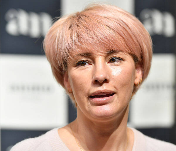 梅宮アンナが本紙に告白した最愛の父 辰夫さん１周忌と娘との夢 年12月17日 エキサイトニュース