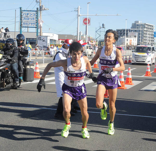 箱根駅伝 往路３位の駒大 総合ｖ圏内も大八木監督がエースにゲキ 田沢のタイムがね 21年1月2日 エキサイトニュース