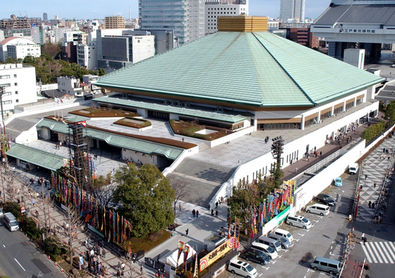 大相撲 元幕内荒鷲が断髪式 コロナ禍で約１年ぶりの国技館開催 21年2月23日 エキサイトニュース