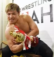 耳嚙み事件 から２３年 タイソンとホリフィールドがｕａｅで３度目激突へ 21年2月6日 エキサイトニュース