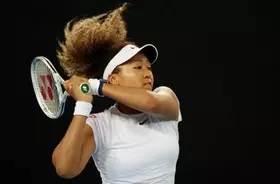 耳嚙み事件 から２３年 タイソンとホリフィールドがｕａｅで３度目激突へ 21年2月6日 エキサイトニュース