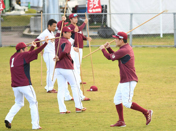 楽天 田中将大が ド迫力剣道 狙われた松井裕は思わず後ずさり 21年2月13日 エキサイトニュース