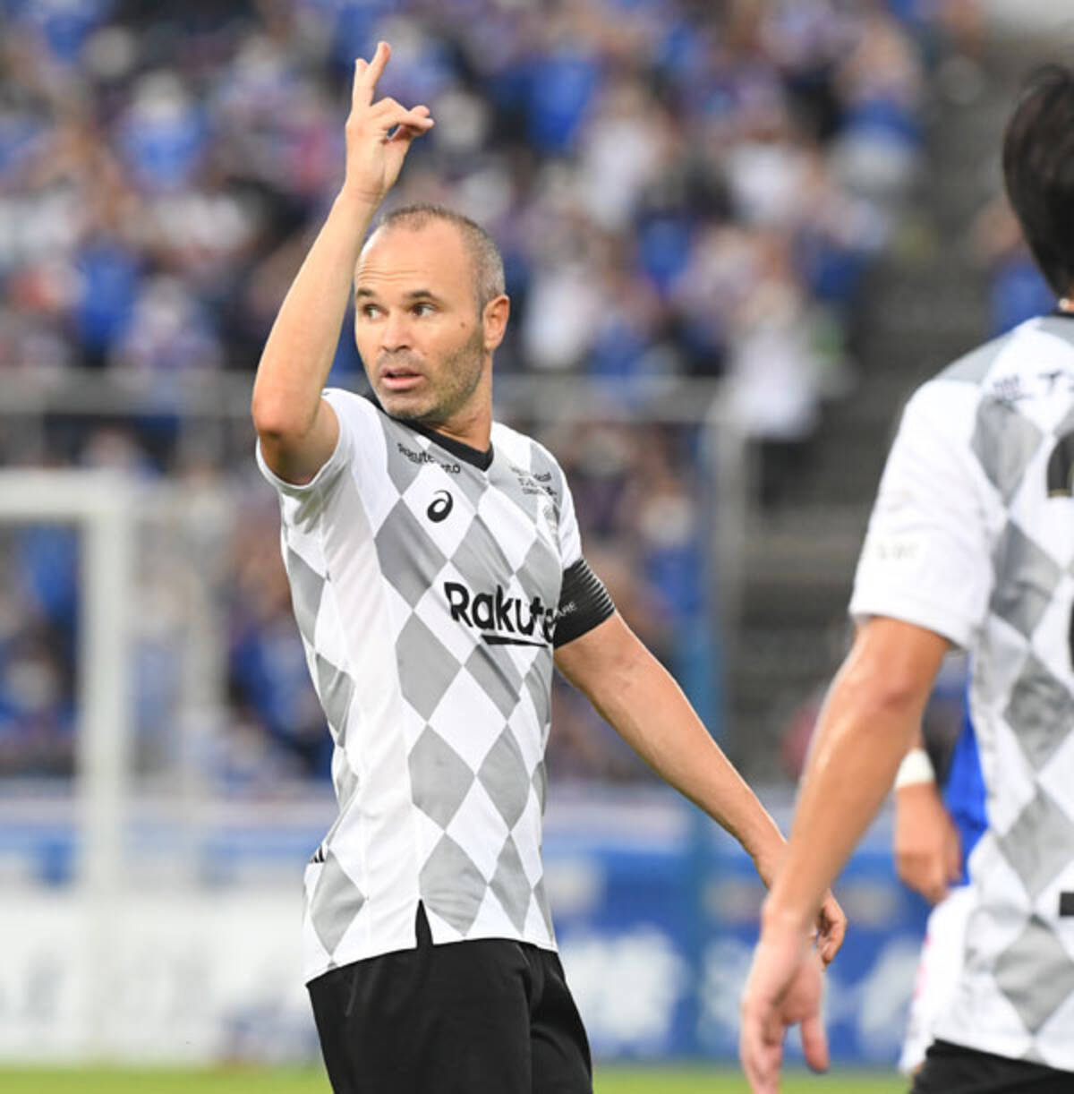 イニエスタが自身の 後継者 バルサ１８歳 ペドリを絶賛 成長するには理想的な場所にいる 21年2月25日 エキサイトニュース