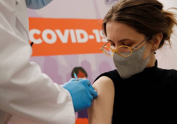 ロシア製ワクチン スプートニクｖ 日本も導入か 安価で英医学有力誌 も効能認める 21年2月26日 エキサイトニュース