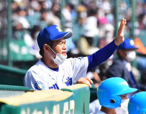 センバツ 明豊 川崎監督に 優勝はまだ早い と声をかけた甲子園最多６８勝の恩師 21年4月1日 エキサイトニュース