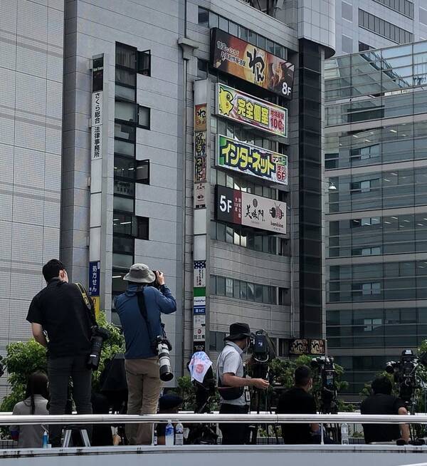 大宮ネットカフェ立てこもりから２５時間経過で 身分確認あれば の声も 東京都以外では義務化されず 21年6月18日 エキサイトニュース