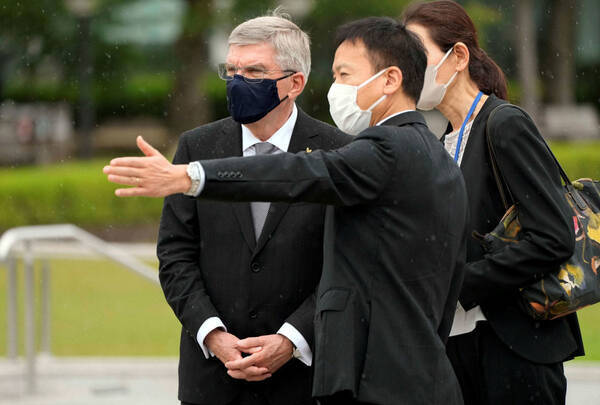 バッハ会長が原爆資料館訪問しドヤ顔スピーチ 世界中の人が広島を訪れるべきだ 2021年7月16日 エキサイトニュース
