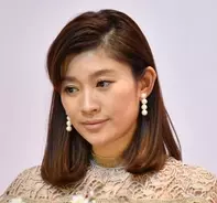 篠原涼子に 子供を捨てたというイメージは致命的 の声 中山美穂が干されたケースと同じ 21年8月10日 エキサイトニュース