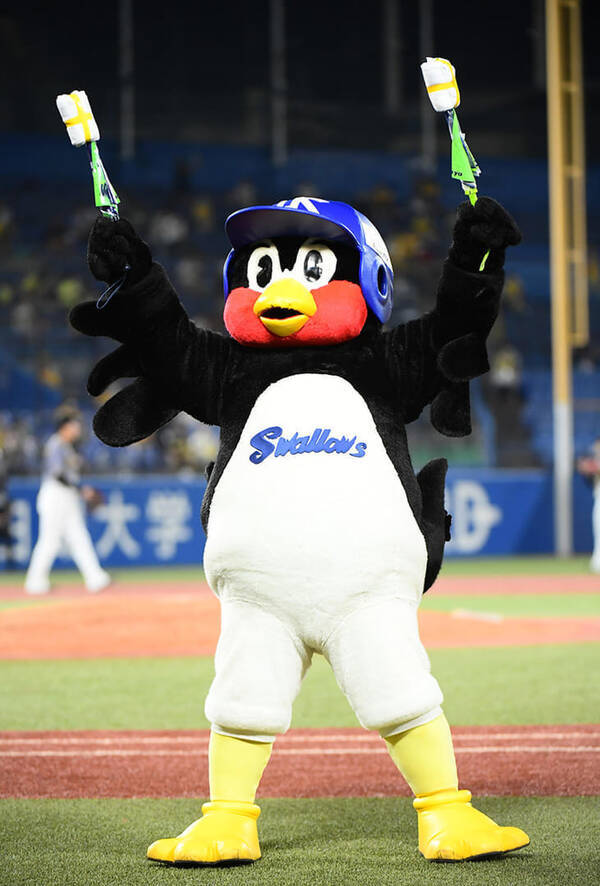 五輪閉会式 東京音頭 が特大インパクト 相乗効果で つば九郎 もトレンド入り 21年8月8日 エキサイトニュース