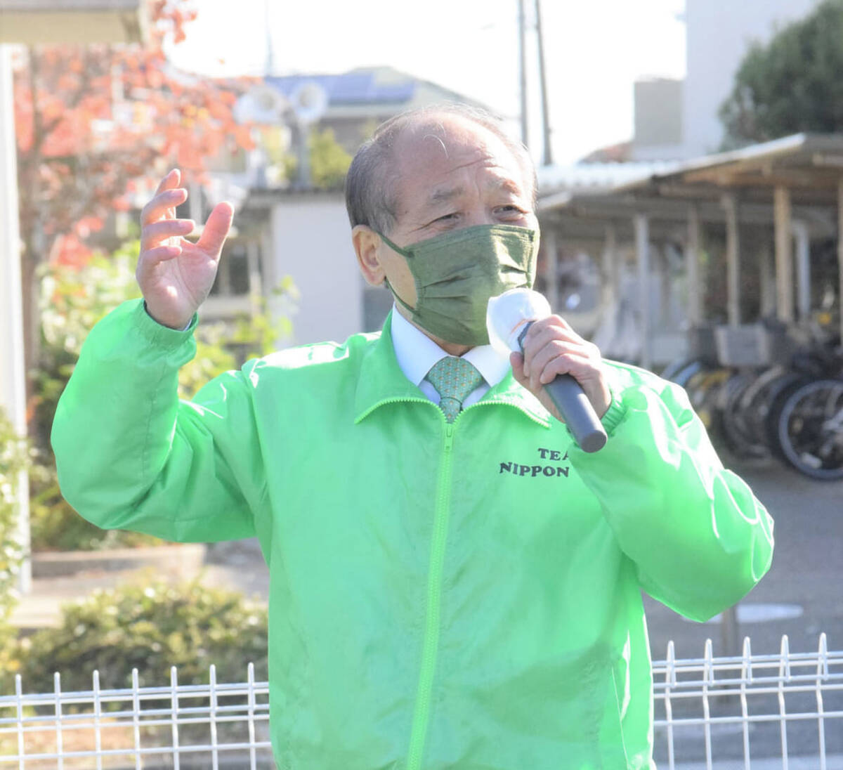 鈴木宗男参院議員ほえる 選挙の時だけおいしいことをいうのは政治家じゃなく 汚 政治家だ 21年10月28日 エキサイトニュース