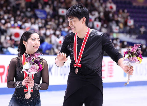 フィギュア りくりゅう 仲良しの秘訣は 大会前にはゲーム 取材ではコントばりの返答も 21年11月14日 エキサイトニュース