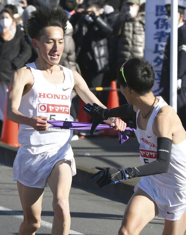 ニューイヤー駅伝 優勝旗紛失で初優勝のホンダに授与なし 優勝会見で旗の質問は 却下 22年1月1日 エキサイトニュース ニューイヤー駅伝 優勝旗紛失で初優勝のホンダに授与なし 優勝会見で旗の質問は 却下 22年1月1日 エキサイトニュース