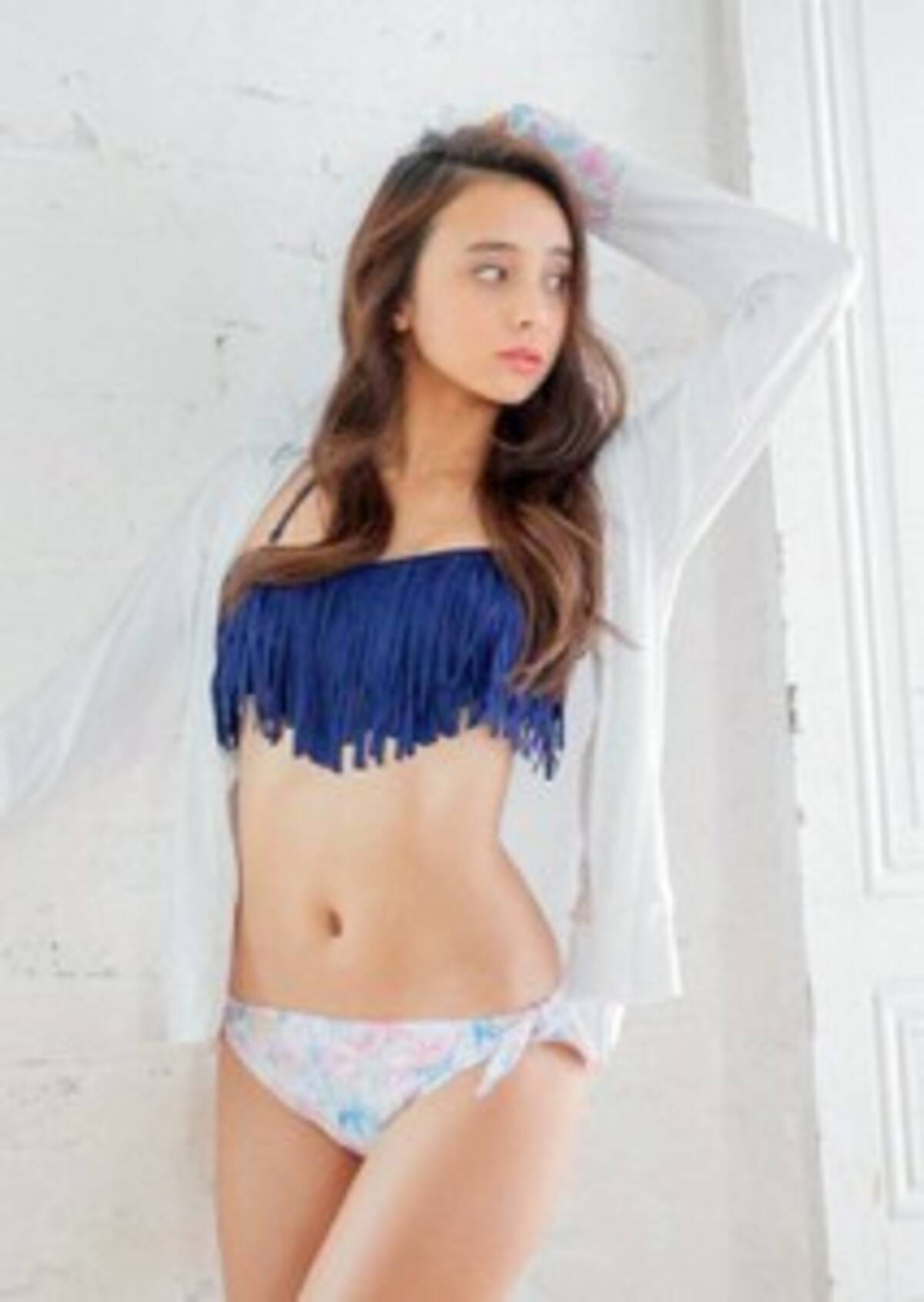 人気モデル 石田ニコルが最新水着を披露 16年6月22日 エキサイトニュース