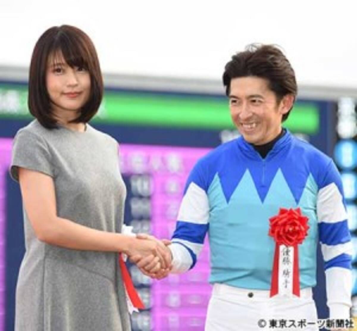 秋華賞 有村架純がプレゼンターとして登場 関西の熱量の高さに興奮 2016年10月16日 エキサイトニュース