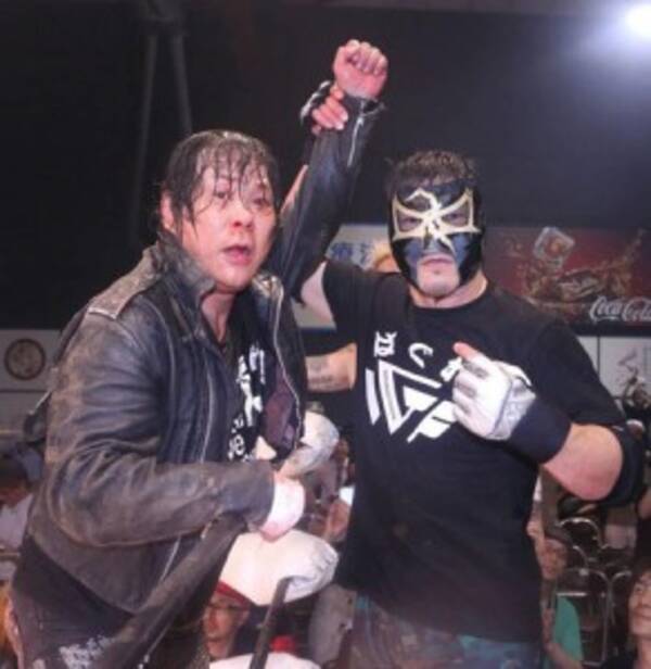 ｆｍｗ 邪道 大仁田と悪魔仮面 カシンまさかの合体 17年5月日 エキサイトニュース