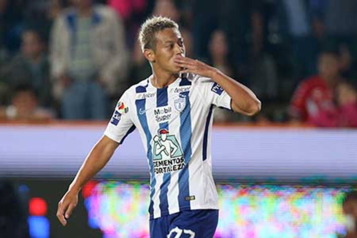 サッカー愛 に注目集まる小柳ルミ子 パチューカ本田のデビュー戦初ゴールを祝福 17年8月23日 エキサイトニュース