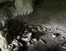集団自決の遺構を荒らしたのは少年だった 戦後生まれが当たり前になった沖縄の苦悩 19年8月5日 エキサイトニュース