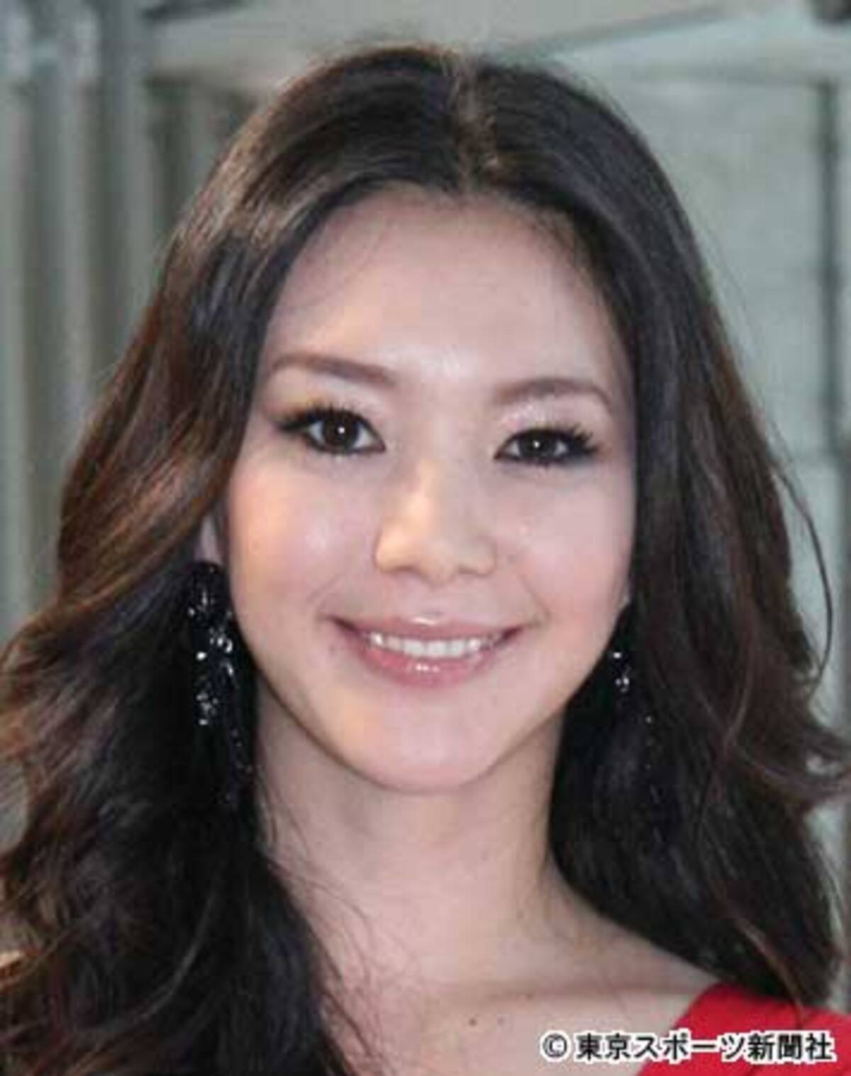 知花くらら 俳優 上山竜治との結婚発表 彼との時間は幸せなもの 17年10月17日 エキサイトニュース