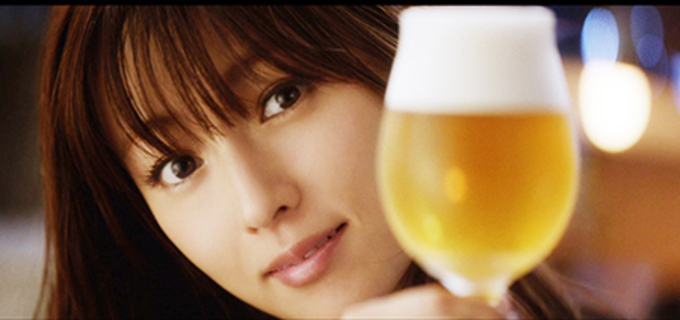 ほろ酔い深キョン 完全オフモード でビールｃｍ撮影 2017年3月3日 エキサイトニュース