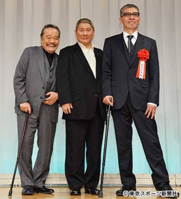 映画大賞 主演男優賞の西田敏行 塩見三省 つえついて登壇 2018年2月26日 エキサイトニュース