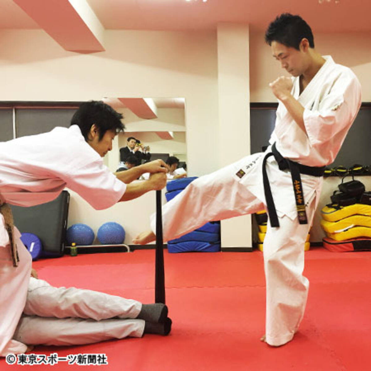 ｋ １ 空手家 小宮山工介 バットのようにムエタイ戦士の心も体も折る 18年3月8日 エキサイトニュース