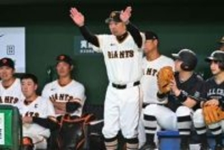 【巨人】阿部監督　〝神走塁〟の平山功太に注文「もうちょいアピールしてほしかった（笑）」