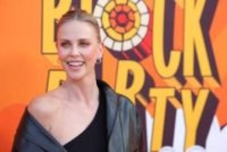 シャーリーズ・セロンの教育哲学　親の七光りは与えず「ちゃんと収入のある仕事を見つけて」