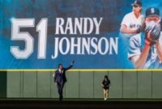 【ＭＬＢ】元マリナーズのジョンソン氏も銅像建立　イチロー氏の手紙に「５１をどうぞ、どうぞ」
