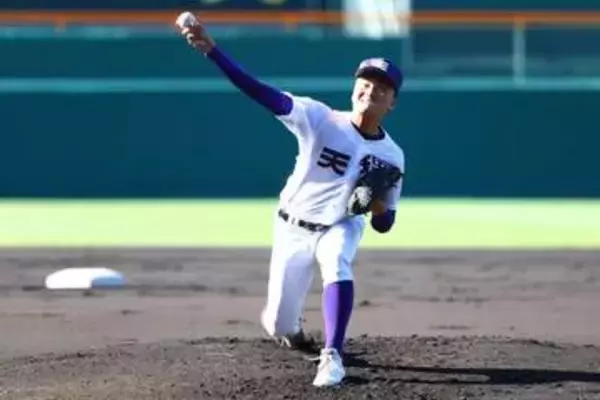 【甲子園】天理　高川学園に逆転勝ちで８強入り　藤原監督「とにかく辛抱しなさいと伝えた」
