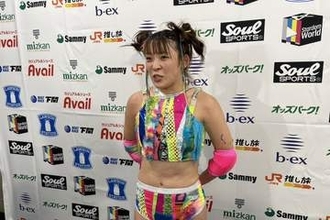【スターダム】フワちゃん　海外遠征前最後の試合でＡＺＭに敗北「大きくなって帰ってきます！」