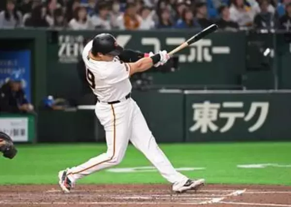 【巨人】ダルベック　待望の来日１号３ラン「感触でオーバーフェンスだと分かった」