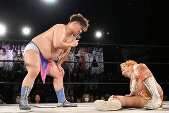 【ＤＤＴ】男色ディーノ　ノア宮脇純太に快勝「まだプロレスがなんたるかとか全然わかんない」