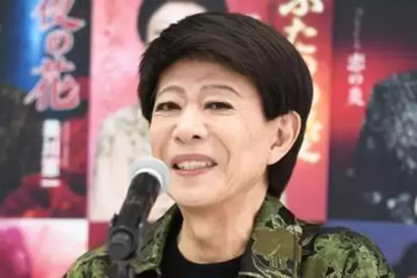 美川憲一　Ｂ＇ｚ松本孝弘から〝傘寿〟祝いのプレゼント明かす　「エルメスのヒョウ柄ブランケット」