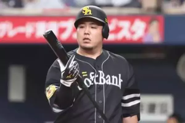 【ソフトバンク】小久保監督　チャンスで凡退続いた山川穂高に「目立ちますよね」